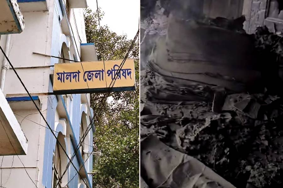 নতুন এসিতেই বিপত্তি! মালদহ জেলা পরিষদ ভবনে আগুন, বহু নথি নষ্টের আশঙ্কা