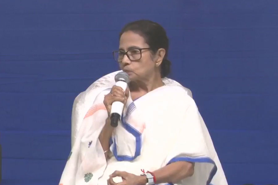 কয়েকদিনে বীরভূমে ২ তৃণমূল কর্মী খুন! পুলিশের দায়িত্ববোধ নিয়ে প্রশ্ন মমতার