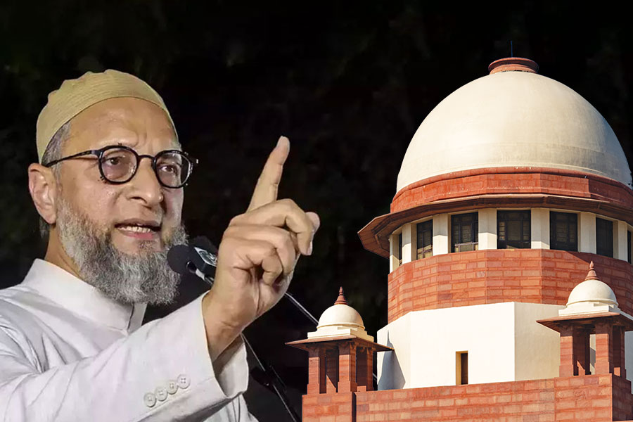 ধর্মের নামে ভোট! ওয়েইসির দলকে নিষিদ্ধ করার দাবি,  রাজনীতির ‘ধূসর’ জায়গা মনে করাল সুপ্রিম কোর্ট