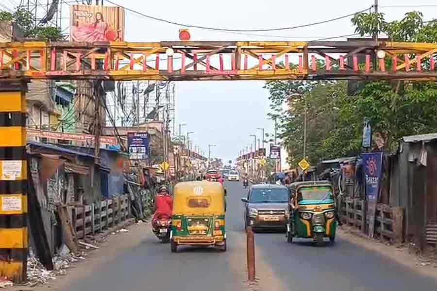 সপ্তাহে দু’দিন বন্ধ সোদপুর ফ্লাইওভার, বিকল্প রুটে চলবে গাড়ি