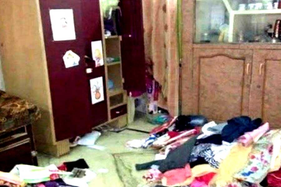 যেন সিনেমা! ‘মন্ত্রবলে’ বেহুঁশ করে কালনার বাড়িতে লুটপাট মহিলা দুষ্কৃতীদের