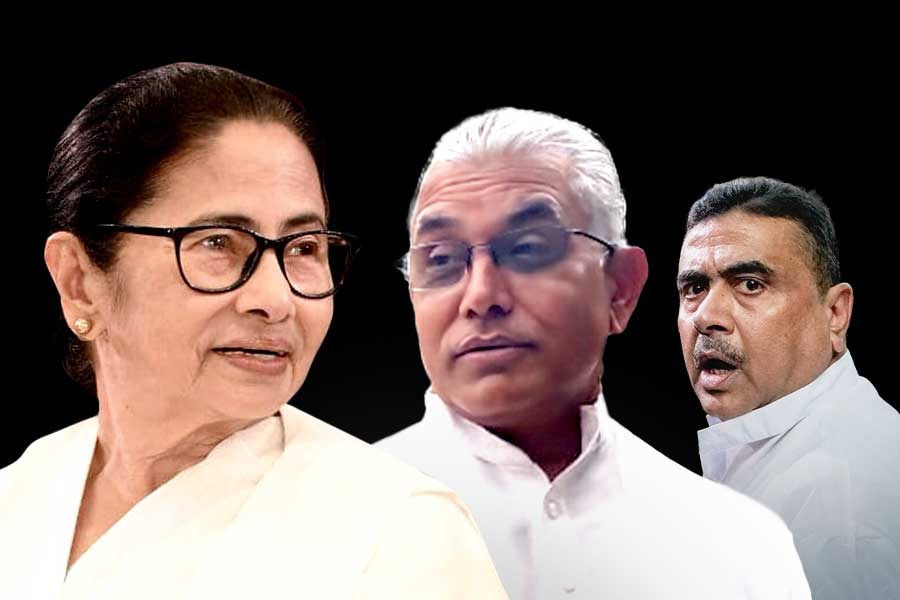 দল থেকে তাড়াতে চেয়েছিল কেউ কেউ, বিস্ফোরক দিলীপ ঘোষ