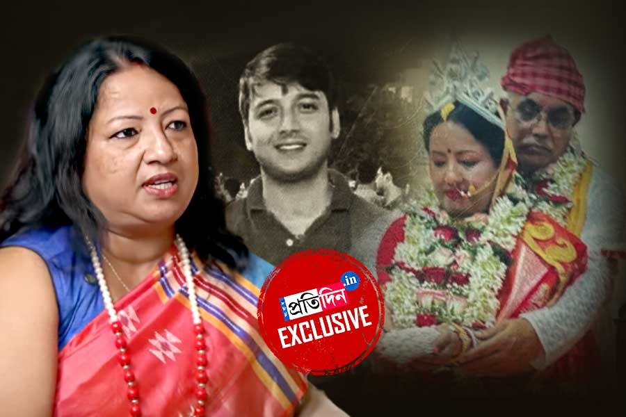 ‘অযথা অপরাধী হচ্ছি, ছেলের মতো মৃত্যু চাইছেন কেউ কেউ,’ সরব দিলীপ-জায়া রিঙ্কু