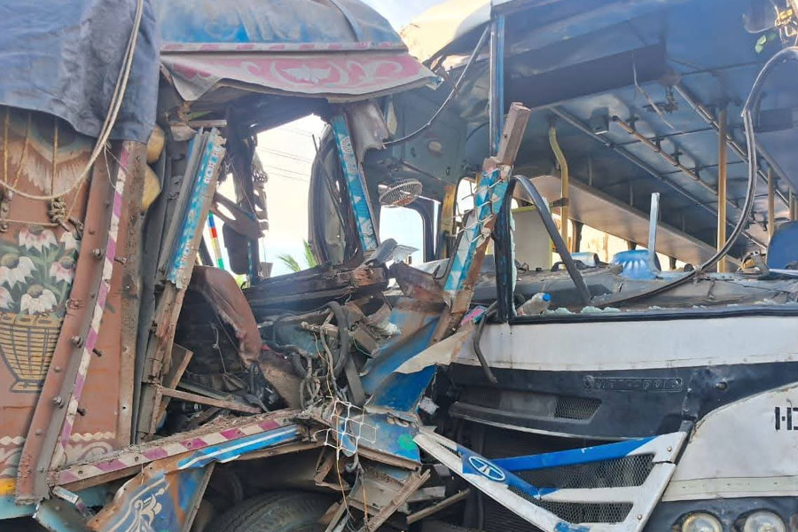 স্বাধীনতা দিবসের সকালে ভয়াবহ বাস দুর্ঘটনা বর্ধমানে, মৃত অন্তত ১০, আহত বহু