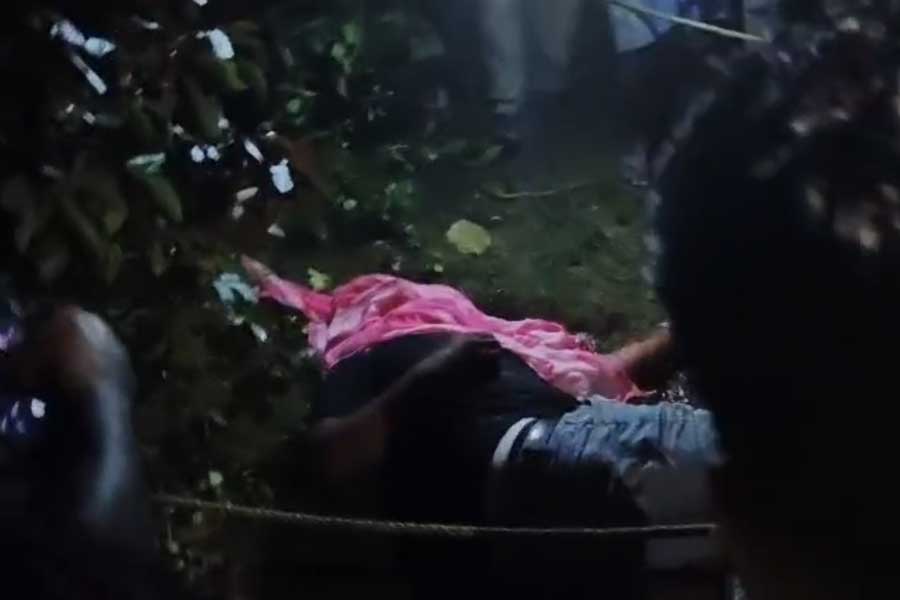 ভাঙড়ে খুন শওকত ঘনিষ্ঠ তৃণমূল নেতা, পরপর গুলি, মৃত্যু নিশ্চিত করতে অস্ত্রের কোপ! ঘটনাস্থলে সিপি 