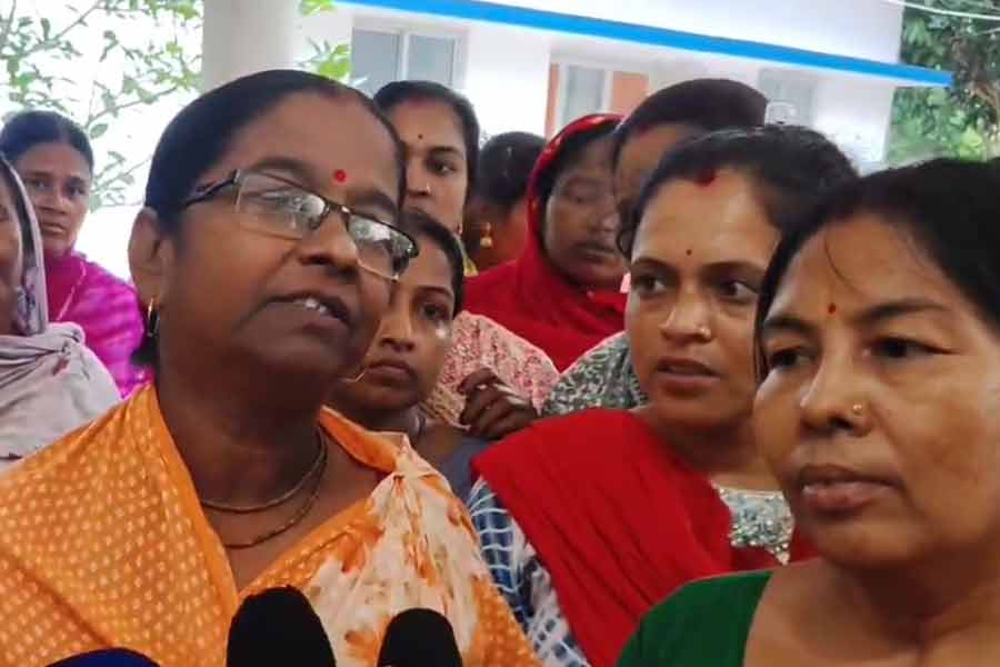 কোটি টাকা আত্মসাৎ করে চম্পট রাষ্ট্রায়ত্ত ব্যাঙ্কের এজেন্ট‌ দম্পতি! চাঞ্চল্য বাগদায়