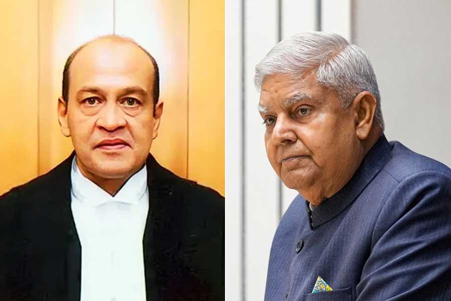 বিচারপতি বর্মার ইমপিচমেন্ট প্রক্রিয়া শুরু হবে লোকসভায়, ধনকড়ের ‘ভুল’ শুধরে সিদ্ধান্ত স্পিকারের