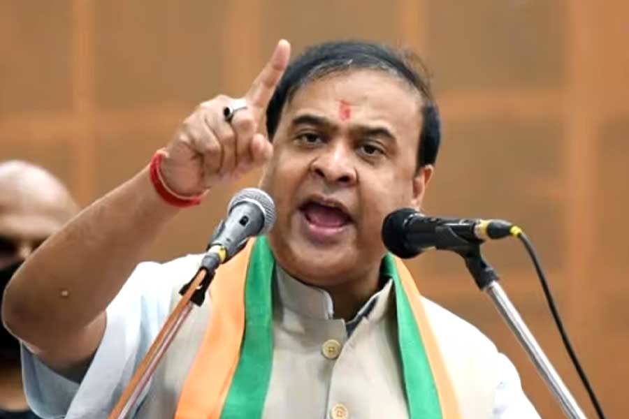 ‘সেভেন সিস্টার্স’ নিয়ে দিবাস্বপ্ন বাংলাদেশের! পালটা পরমাণু অস্ত্র মনে করালেন হিমন্ত
