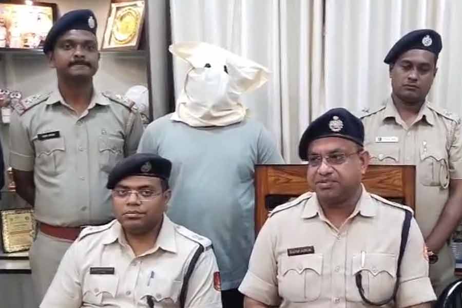 নামী সংস্থার ক্লোন করে নকল ওয়েবসাইট বানিয়ে প্রতারণা! পাণ্ডুয়ায় গ্রেপ্তার প্রতারক