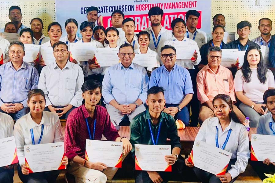 ছাত্রছাত্রীদের জন্য দারুণ সুযোগ! নামমাত্র খরচে হসপিটালিটি ম্যানেজমেন্ট কোর্স