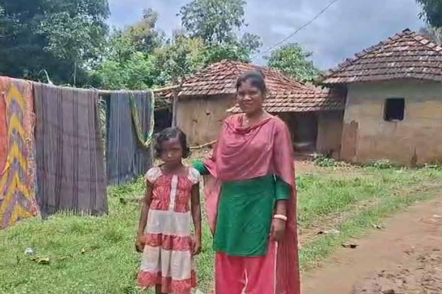 সিপিএমের ‘হার্মাদ বাহিনী’র ভয়ে জঙ্গলে রাত্রিযাপন, প্রতিবাদের পথ হয়ে ওঠে মাওবাদ! স্মৃতিচারণ শোভার