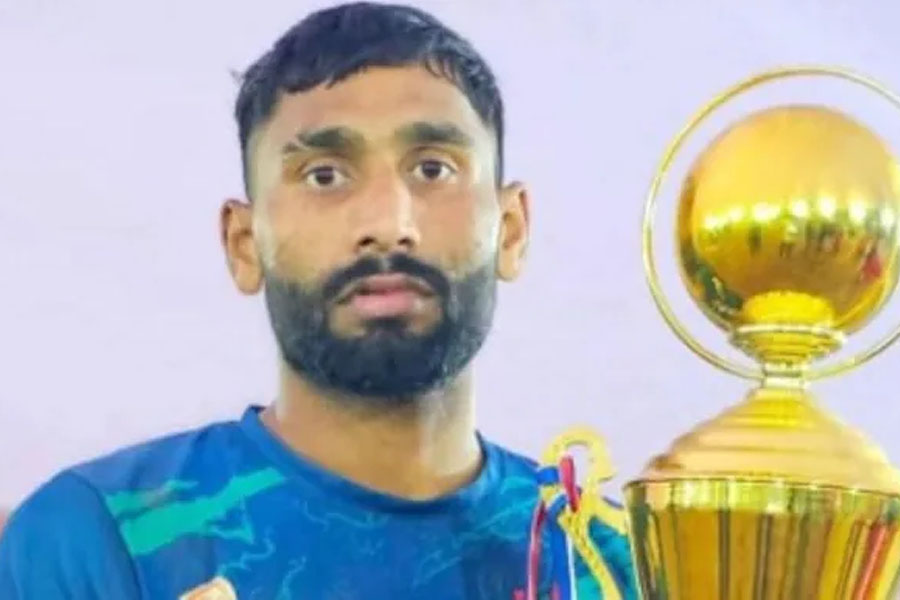 কুকুরছানাকে বাঁচাতে গিয়ে খেলেন কামড়, জলাতঙ্কে প্রাণ হারালেন কাবাডি খেলোয়াড়