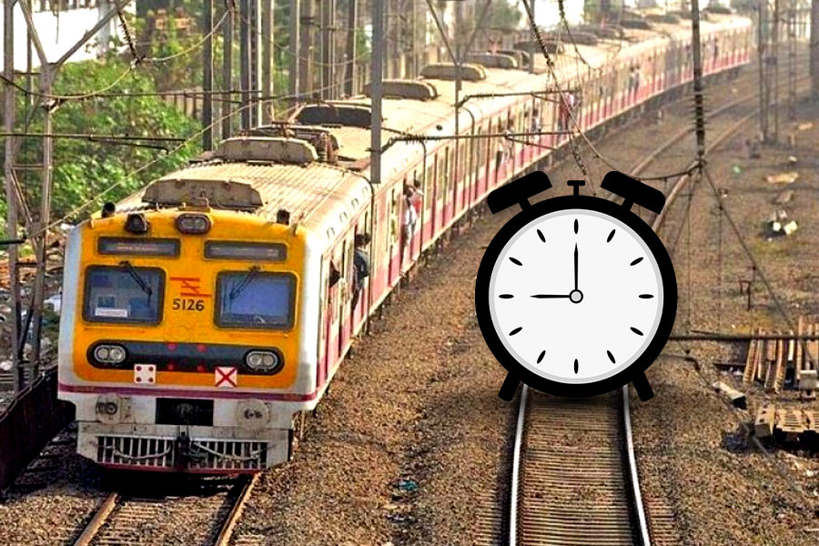ভিড়ের চাপ কমাতে ডায়মন্ড হারবার ও বারাসত শাখায় আরও ৫ লোকাল ট্রেন, জেনে নিন সময়সূচি