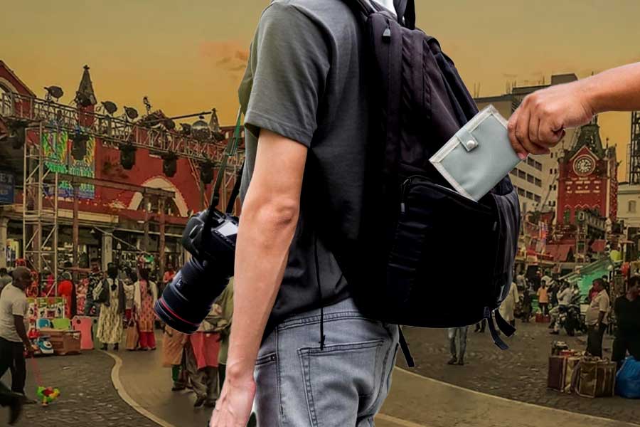 পার্ক স্ট্রিট, নিউ মার্কেটে বানজারা ‘নাবালক গ্যাং’য়ের নজরে বিদেশি পর্যটকরা, অতিরিক্ত নজরদারি কলকাতা পুলিশের