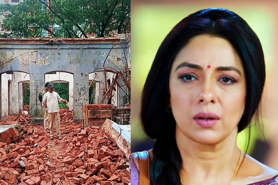 ‘ইউনুস সরকার শিল্প-সংস্কৃতিকে ভয় পায়’, বাংলাদেশে সত্যজিতের পৈতৃক ভিটে ভাঙায় গর্জে উঠলেন রুপালি