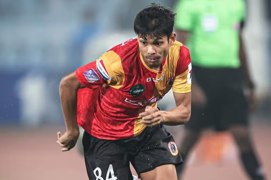 ‘গায়ের জোরে নয়, স্কিলে হারাতে চাই দিমিত্রিকে’, ডার্বি জিতে বিস্ফোরক সায়ন