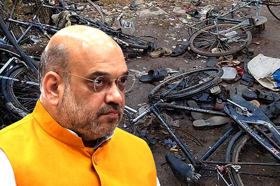 ‘হিন্দুরা সন্ত্রাসবাদী হতে পারে না’, মন্তব্য শাহের, মালেগাঁও রায় টেনে কংগ্রেসকে তোপ বিজেপির