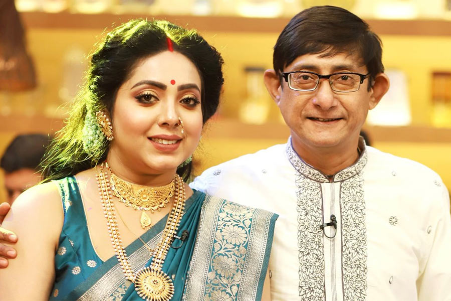 ‘রাজনীতির লোক বলেই বলির পাঁঠা কাঞ্চন’, ডাক্তার নিগ্রহের অভিযোগে মুখ খুললেন শ্রীময়ী