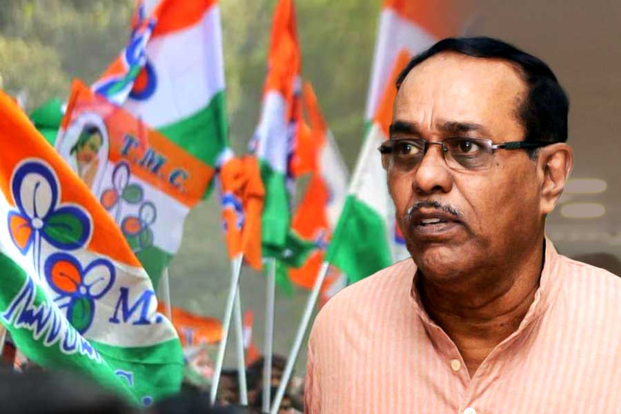 দলে সবাই এক, ২১ জুলাইয়ের আগে ‘অবাধ্য’দের ডেকে বুঝিয়ে দিলেন বক্সি