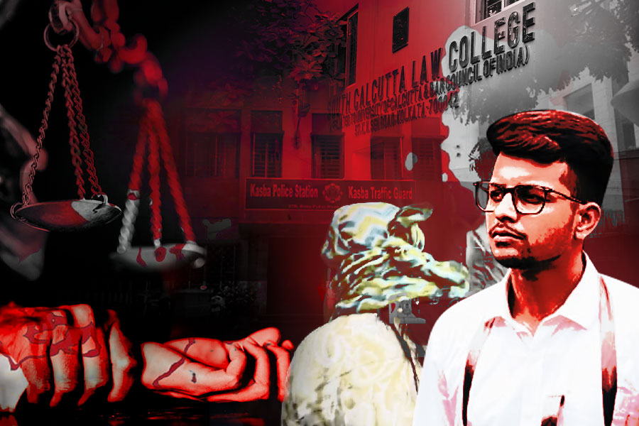 এক ঝলকে মনোজিতের ‘কুকীর্তি’, কী হবে কসবা কলেজের ‘ম্যাঙ্গো দাদা’র?