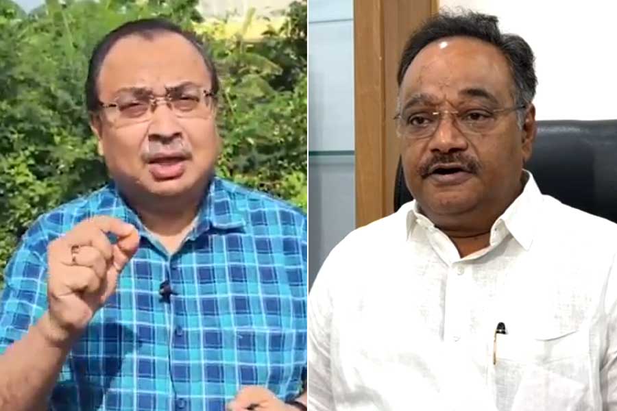 ভিনরাজ্যে বাংলা বলেই বাংলাদেশি ? বাঙালি নির্যাতনে শুরু রাজনৈতিক তরজা