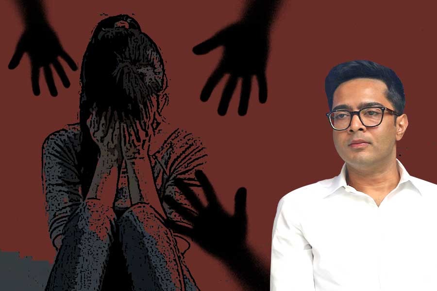 নির্যাতিতা পরিযায়ী তরুণীর পাশে অভিষেক, কেরলে তৃণমূলের প্রতিনিধি দল, পাশে থাকার আশ্বাস