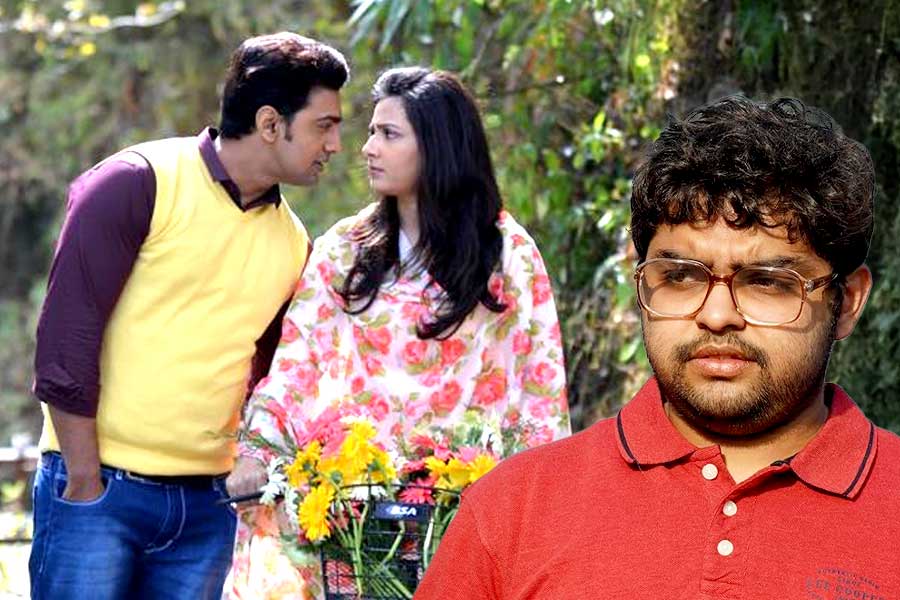স্মৃতির ধূমকেতু, এক ফ্রেমে দেব-শুভশ্রী, পেশাদারিত্বের এক নতুন উপাখ্যান: অরিত্র দত্তবণিক
