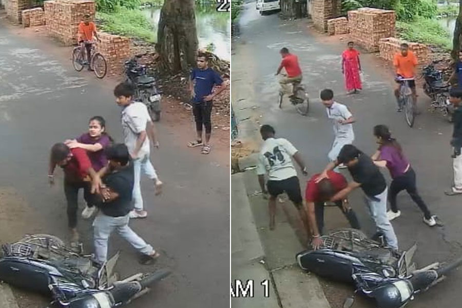 আবার সেই কামারহাটি! প্রকাশ্যে মদ্যপানের প্রতিবাদ করায় শিক্ষককে মারধর