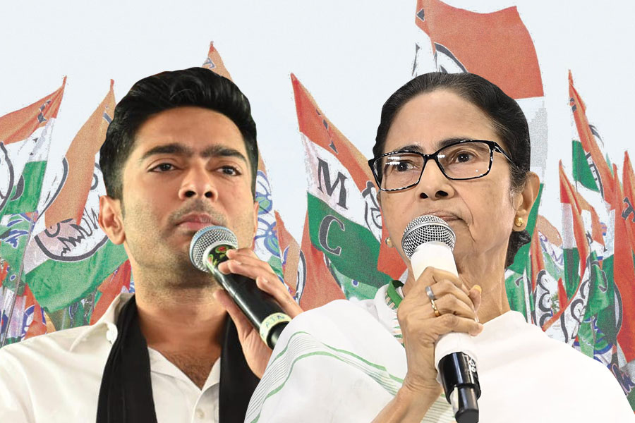 ‘অন্যায়ের সঙ্গে আপস নয়’, TMCP-র প্রতিষ্ঠা দিবসে বার্তা মমতার, নিষ্ঠার সঙ্গে এগোতে বললেন অভিষেক