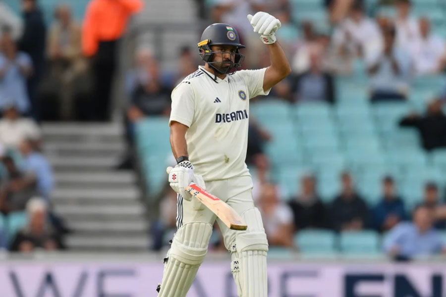 ‘একা কুম্ভ’ করুণ নায়ার, বৃষ্টিবিঘ্নিত ওভালে চাপের মুখেও লড়ছে ভারত