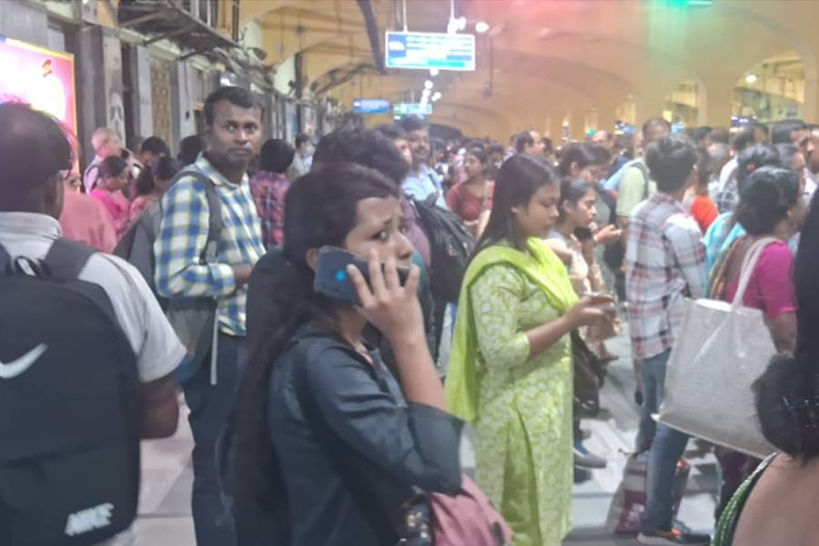 ‘কাটা রুটে’ ছুটছে মেট্রো! কবি সুভাষ স্টেশন বন্ধের জের, সাফাই কর্তৃপক্ষের