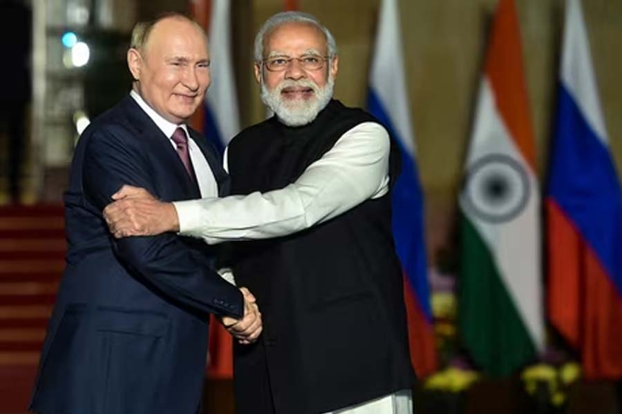 ট্রাম্পের পর ফোনে জন্মদিনের শুভেচ্ছা পুতিনের, ধন্যবাদ জানিয়ে ‘ইউক্রেন’ বার্তা মোদির