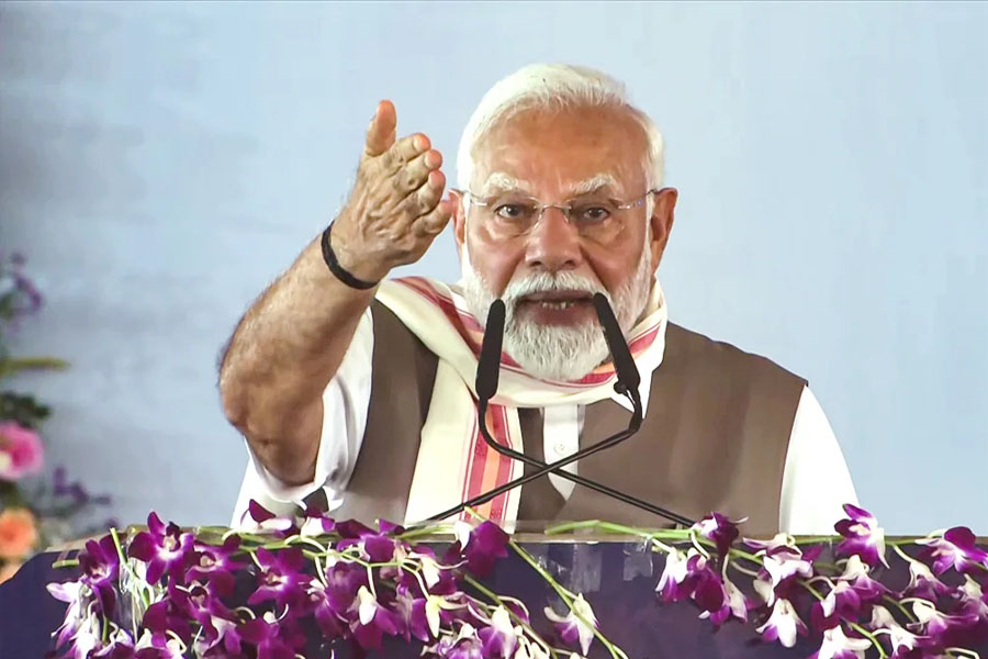 রাহুলের ভয়ে মুখ খুলতে পারেন না কংগ্রেসের তরুণ প্রতিভাবান নেতারা! নজিরবিহীন আক্রমণ মোদির