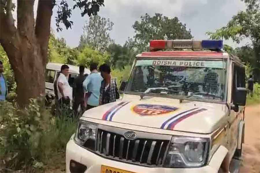 বিজেপিশাসিত ওড়িশায় নাবালিকাকে যৌন নিগ্রহের চেষ্টা, জ্যান্ত পুড়িয়ে মারার হুমকি! প্রশ্নে নারী নিরাপত্তা
