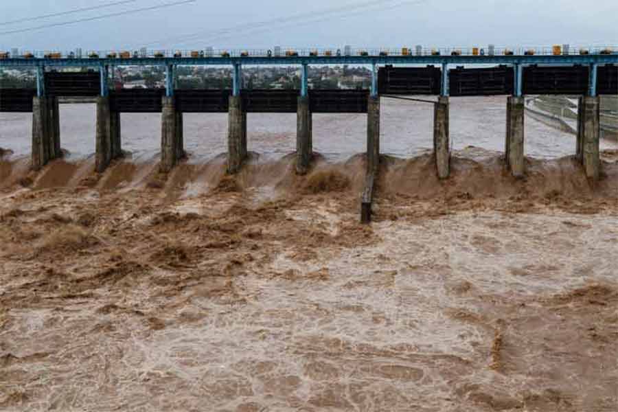 মানবিক ভারত! পহেলগাঁওয়ের পরও পাকিস্তানে হাজার হাজার প্রাণ বাঁচাতে পদক্ষেপ নয়াদিল্লির