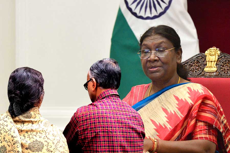 অভয়ার বাবা-মাকে মেল রাষ্ট্রপতির, দিলেন পাশে থাকার আশ্বাস