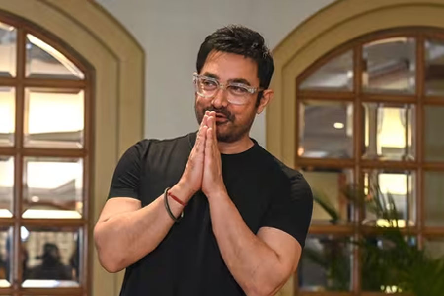এবার শাহরুখের প্রতিবেশী আমির! কত লাখ টাকা ভাড়া গুনতে হচ্ছে জন্য মিস্টার পারফেকশনিস্টকে?