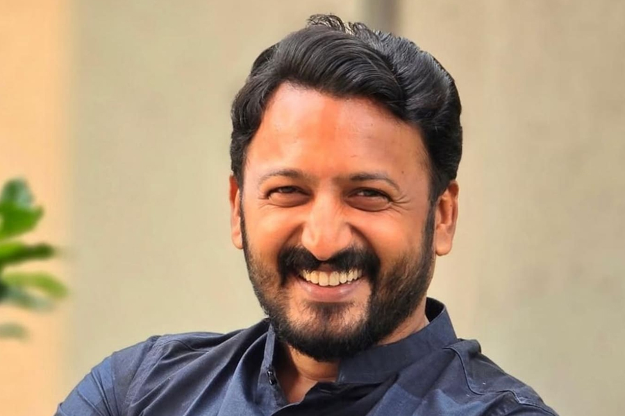 যৌন ইচ্ছাগুলো ধর্ষকের মতো! কংগ্রেস নেতার বিরুদ্ধে অশালীন মেসেজের অভিযোগ রূপান্তরিত মহিলার