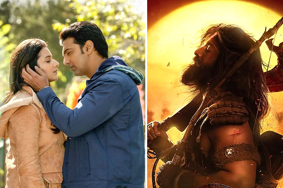 ‘ধূমকেতু’র সঙ্গে পর্দায় ‘রঘু ডাকাত’-এর হুঙ্কার, স্বাধীনতা দিবসের প্রাক্কালে দেশপ্রেম উসকে দেবেন দেব