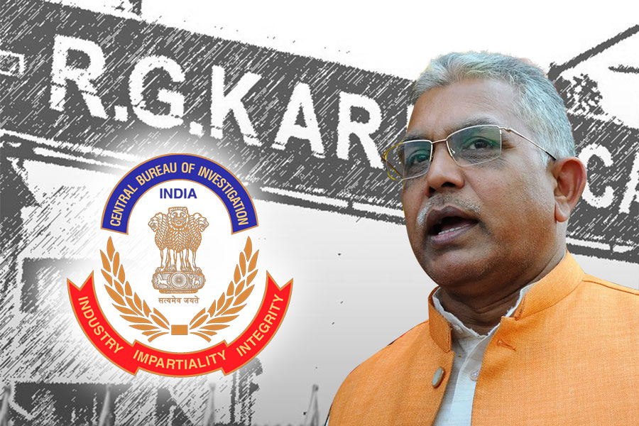 RG Kar কাণ্ডে নতুন তদন্তকারী সংস্থাকে দায়িত্ব দেওয়া উচিত, সিবিআইয়ে আস্থা নেই খোদ দিলীপের!
