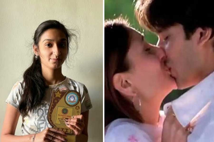 বাস্তবের ‘জব উই মেট’, প্রেমিককে বিয়ে করতে বেরিয়ে প্রাক্তনের গলায় মালা পরালেন যুবতী!