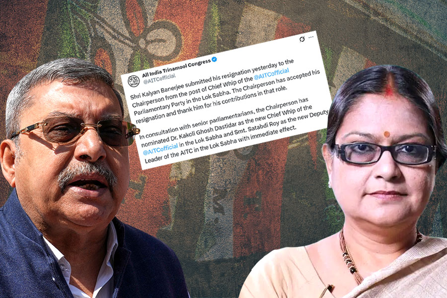 গৃহীত কল্যাণের ইস্তফাপত্র, লোকসভায় তৃণমূলের নয়া মুখ্য সচেতক কাকলি