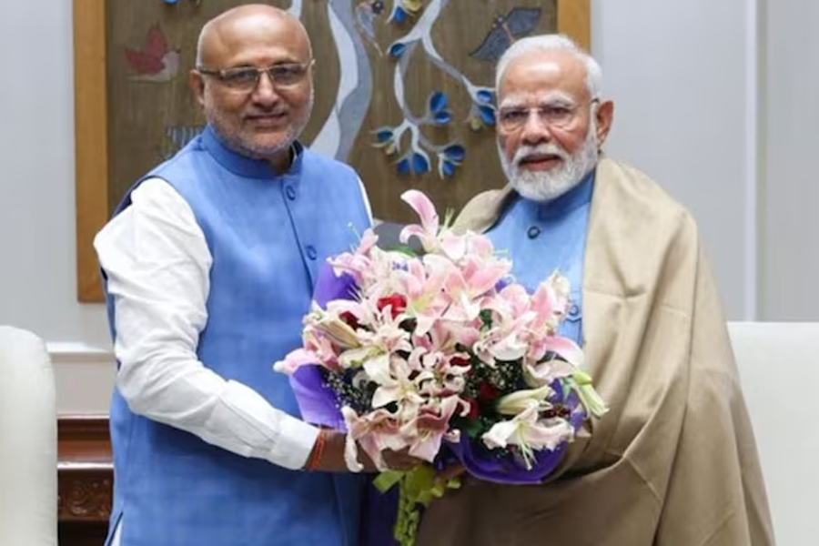 ‘NDA প্রার্থীকেই সমর্থন করুন’, বিনা প্রতিদ্বন্দ্বিতায় উপরাষ্ট্রপতি বাছতে বিরোধীদের আবেদন মোদির