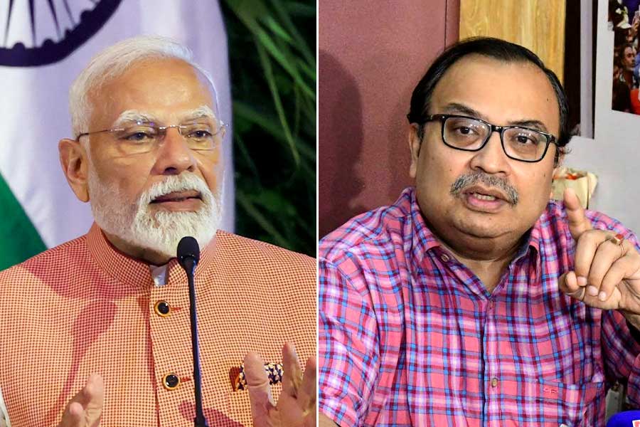 মেট্রো উদ্বোধনের আগেই মোদিকে ‘পঞ্চবাণ’ তৃণমূলের