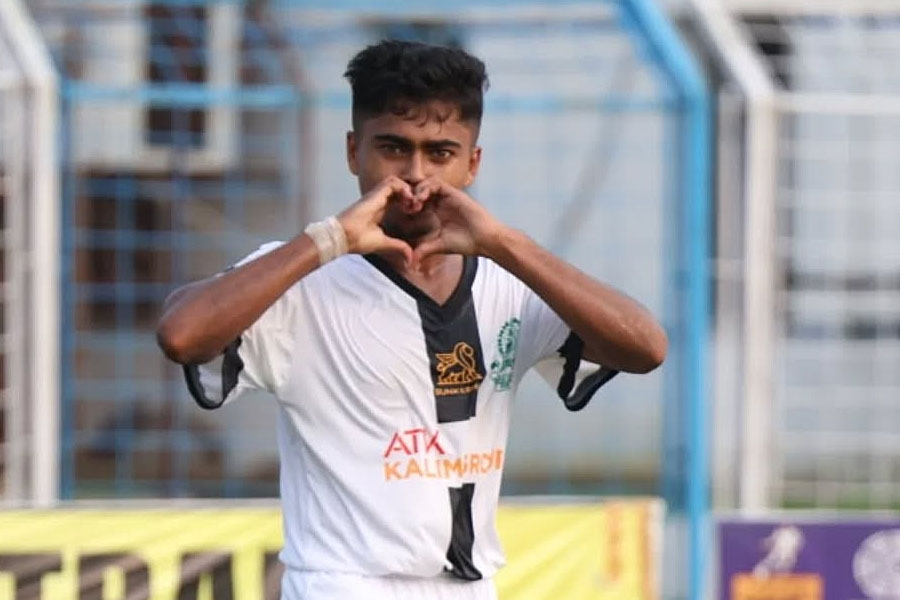 অনবদ্য ম্যাক্সিয়ন-শুভেন্দুরা, চলতি কলকাতা লিগে প্রথম জয় পেল মহামেডান