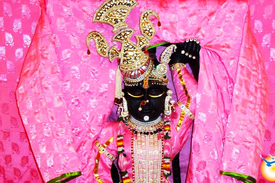 নজর ছিল ঔরঙ্গজেবের, বৃন্দাবন থেকে শ্রীনাথকে আনা হয় রাজস্থানের এই মন্দিরে, জানুন মাহাত্ম্য