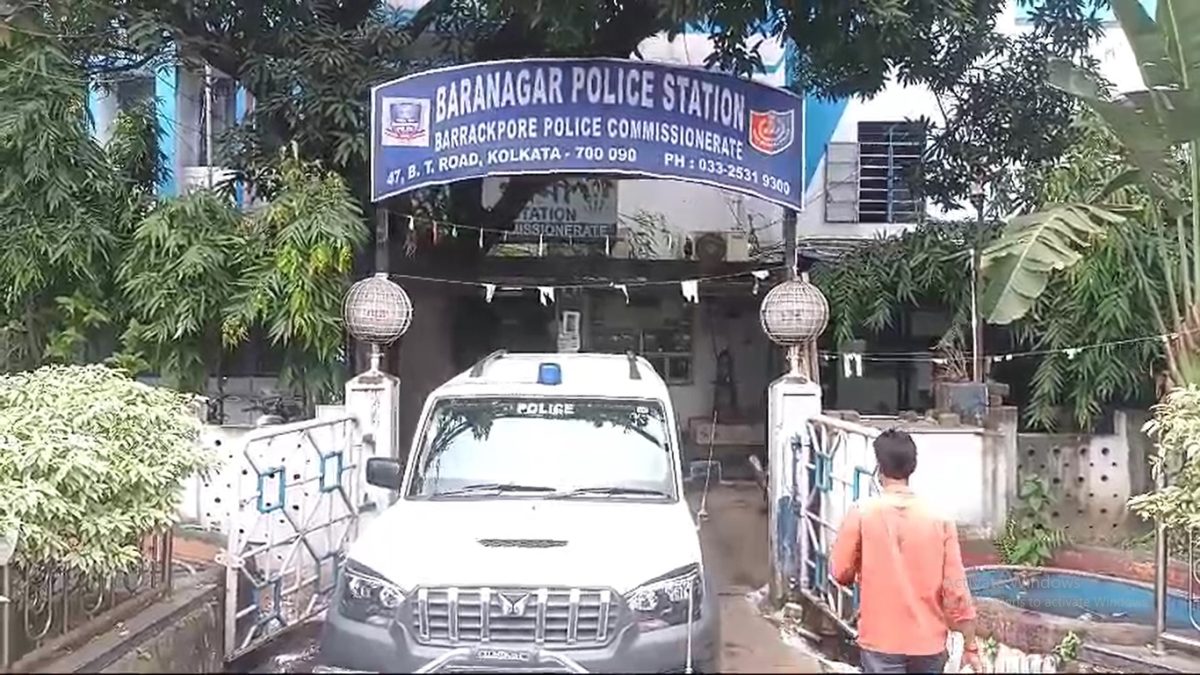লুকিয়ে স্নানঘরের দৃশ্য ক্যামেরাবন্দি! প্রতিবাদ করাতেই বরানগরে মহিলাকে বেধড়ক মার