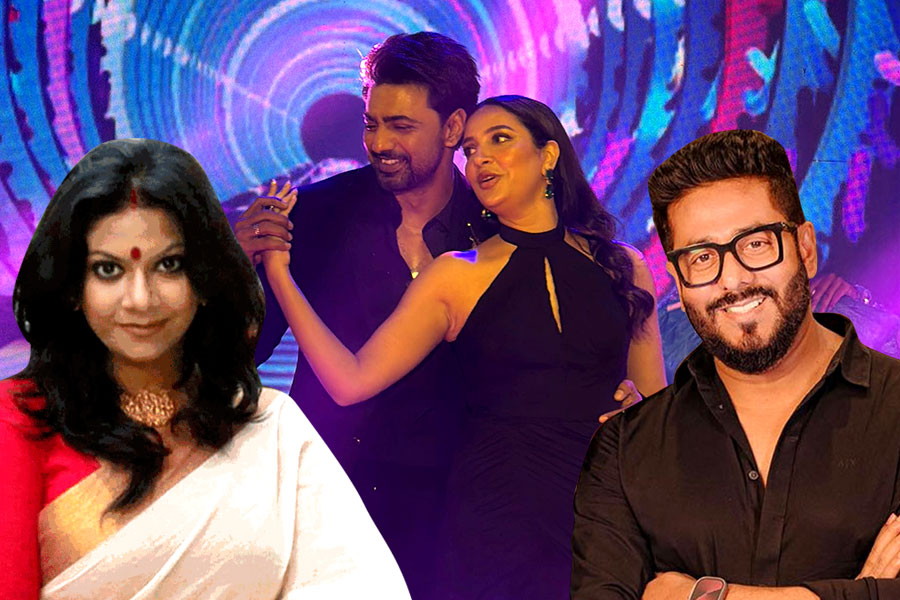 ‘দেশু’র রোম্যান্সে ‘বুক চিনচিন করছে?’, রাজের প্রাক্তন স্ত্রীর পোস্টে ঝড়! কী প্রতিক্রিয়া পরিচালকের?