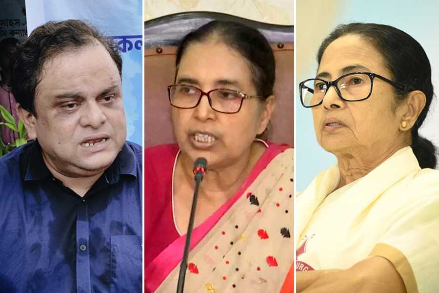 মুখ্যমন্ত্রীর নামে ‘মিথ্যাচার’, কলকাতা বিশ্ববিদ্যালয়ের অন্তর্বর্তী উপাচার্য শান্তা দত্তকে তোপ ব্রাত্যর