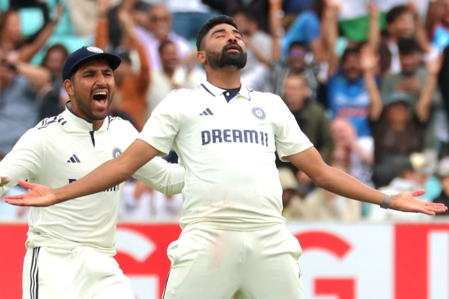 ‘ইংল্যান্ডে আরও একটা টেস্ট থাকলে সেটাও খেলতাম’, একান্ত সাক্ষাৎকারে অকপট সিরাজ